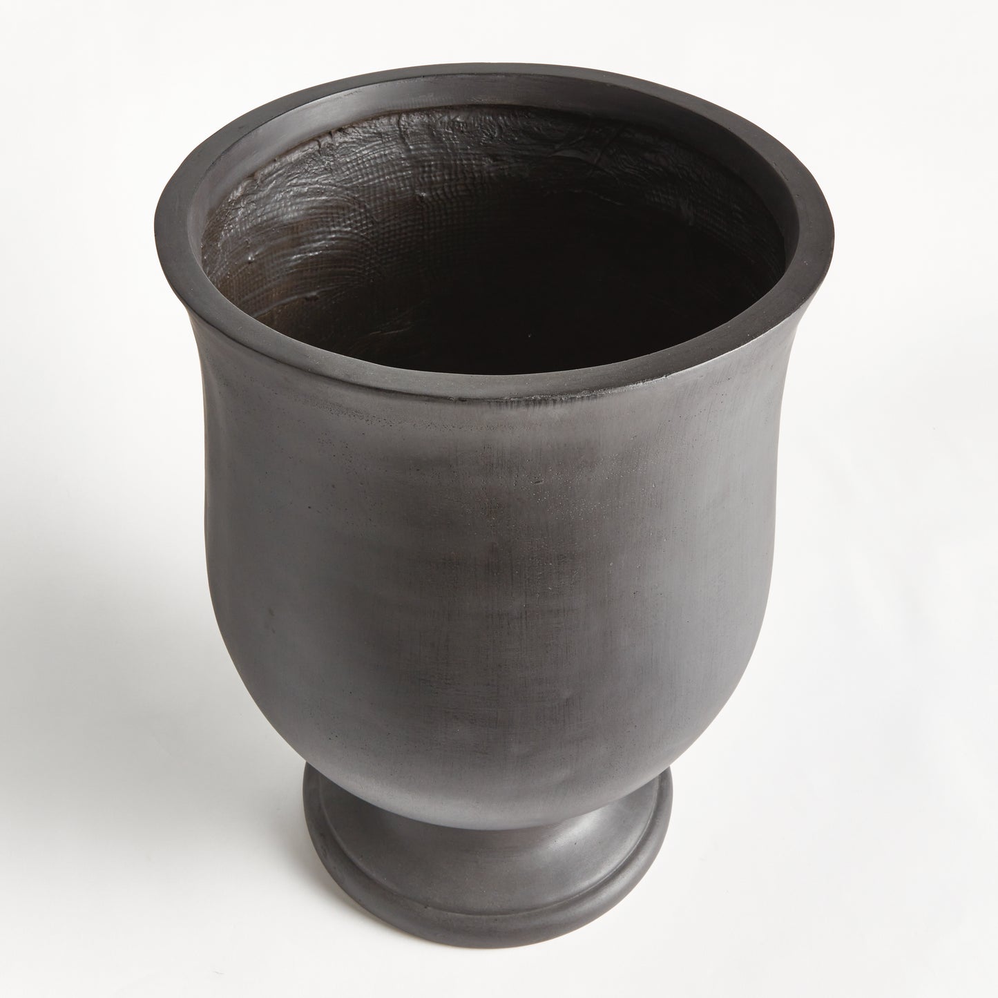 FibreClay Josie Round Footed Planter - 24"