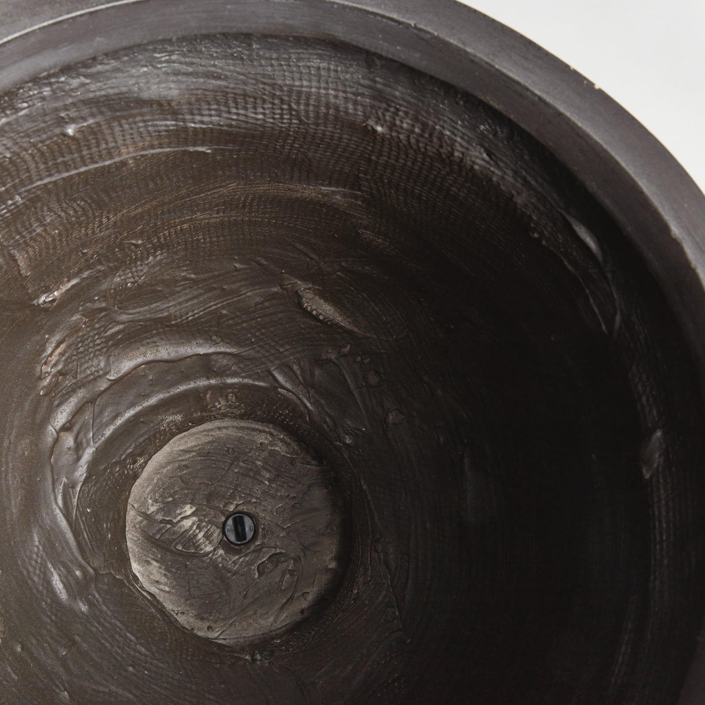 FibreClay Josie Round Footed Planter - 24"