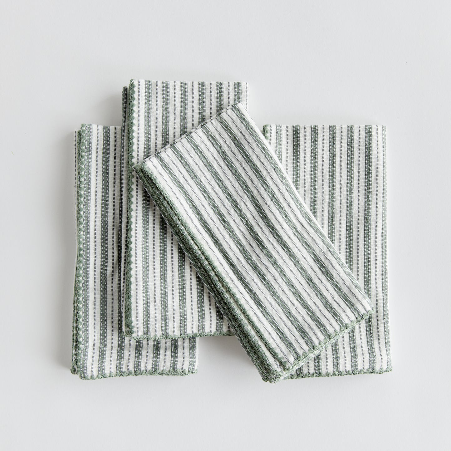 Vinnia Dinner Napkins, Set of 4